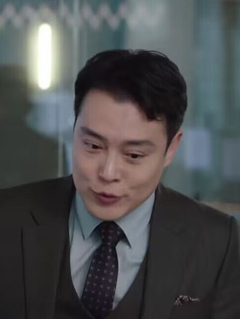 馮凱(都市情感劇《好事成雙》中的角色) 馮凱(都市情感劇《好事成雙》中的角色)