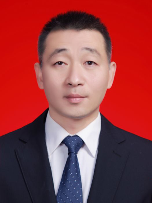 尹龍華(浙江省臨海市人民政府辦公室黨組成員、副主任) 尹龍華(浙江省臨海市人民政府辦公室黨組成員、副主任)