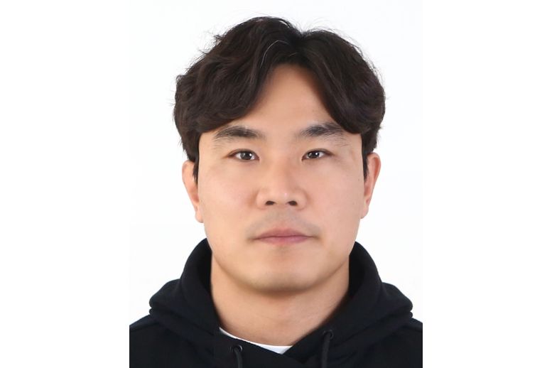 李正民(韓國殘疾人柔道運動員) 李正民(韓國殘疾人柔道運動員)