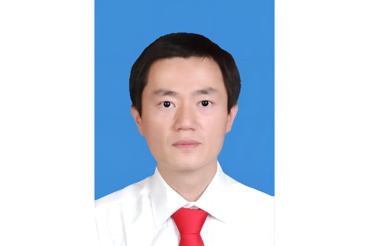 韓斌(中共雲南省委黨校省情和資政研究院院長) 韓斌(中共雲南省委黨校省情和資政研究院院長)