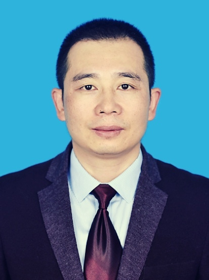 殷新(湖南省永州市江華瑤族自治縣委常委、副縣長) 殷新(湖南省永州市江華瑤族自治縣委常委、副縣長)