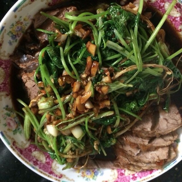 熱滷牛肉