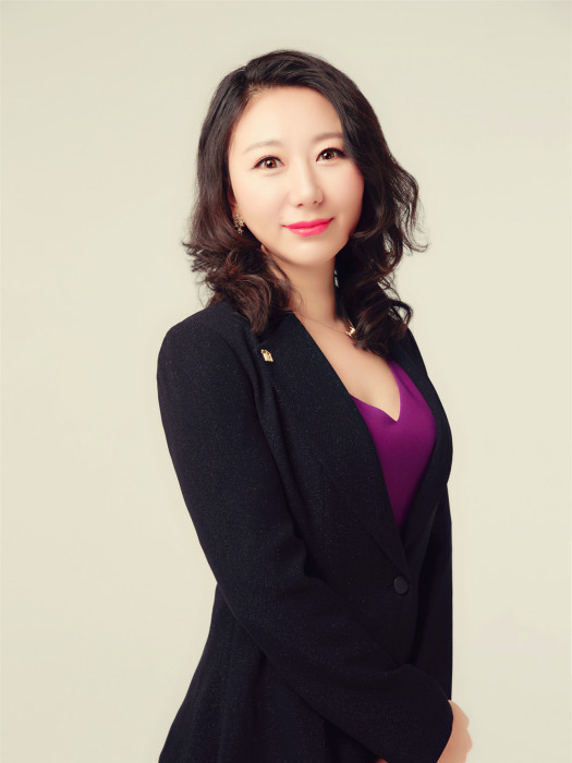 張多(我愛我家集團相寓副總經理) 張多(我愛我家集團相寓副總經理)