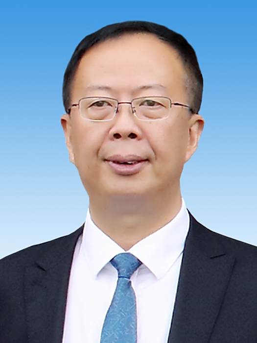 趙朝暉(四川省綿陽市政協副主席、農工黨綿陽市委主委) 趙朝暉(四川省綿陽市政協副主席、農工黨綿陽市委主委)