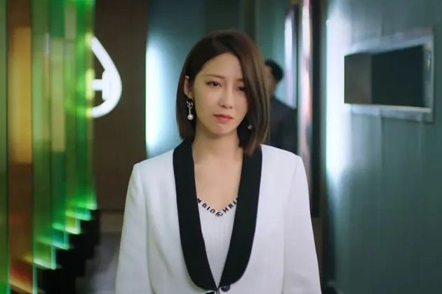 杜凌(青春勵志偶像劇《半是蜜糖半是傷》中的角色) 杜凌(青春勵志偶像劇《半是蜜糖半是傷》中的角色)