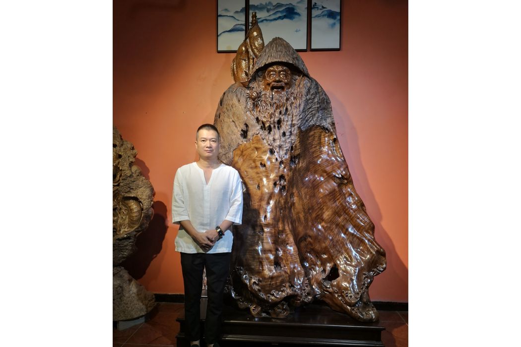 吳傑(中國根藝美術大師) 吳傑(中國根藝美術大師)