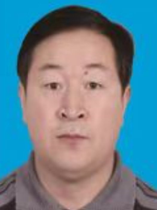 陳博(吉林省松原石油化學工業循環經濟園區紀檢監察工作委員會書記,四級高級監察官) 陳博(吉林省松原石油化學工業循環經濟園區紀檢監察工作委員會書記,四級高級監察官)