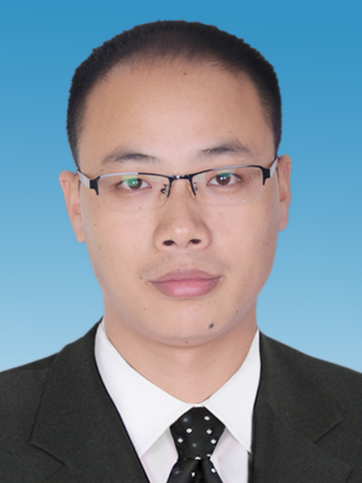 陳偉峰(江西省宜春市銅鼓縣政府黨組成員、副縣長) 陳偉峰(江西省宜春市銅鼓縣政府黨組成員、副縣長)