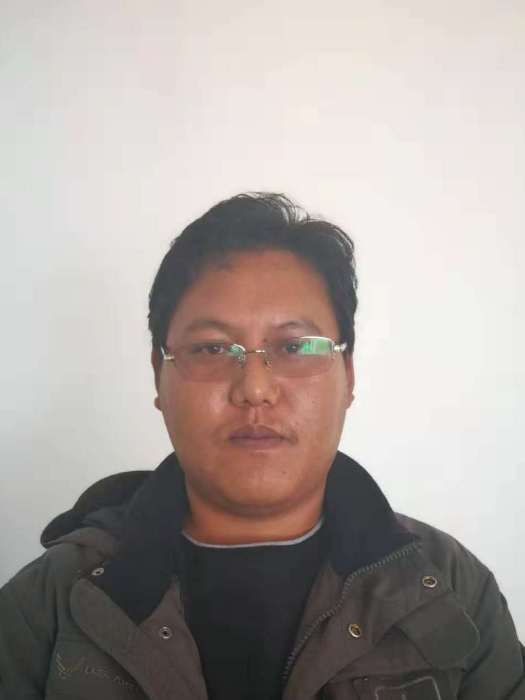 李國亮(雲南省迪慶州香格里拉市格咱鄉人民政府副鄉長) 李國亮(雲南省迪慶州香格里拉市格咱鄉人民政府副鄉長)