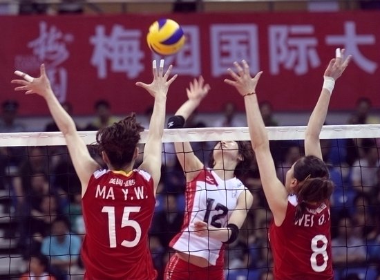 中日女排對抗賽第三場 中國回敬3-1逆轉日本2
