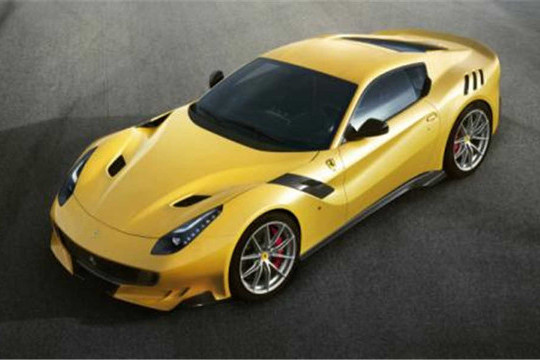 法拉利 F12 TDF 法拉利 F12 TDF