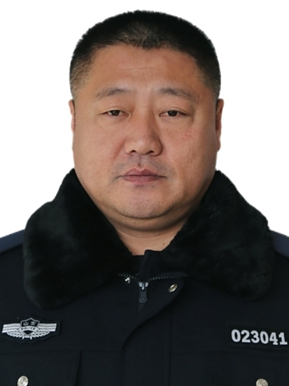 于濤(山東省青島市平度市鳳台街道泰山路派出所所長) 于濤(山東省青島市平度市鳳台街道泰山路派出所所長)