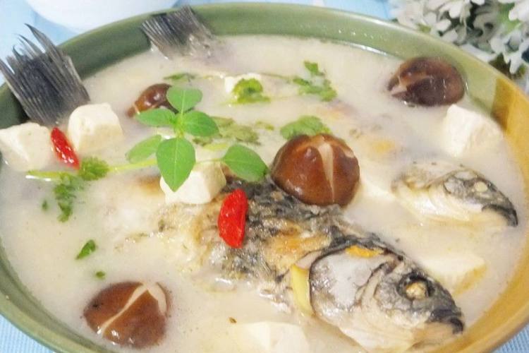鯽魚雜湯