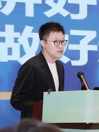 趙鵬(人民日報客戶端副主編) 趙鵬(人民日報客戶端副主編)