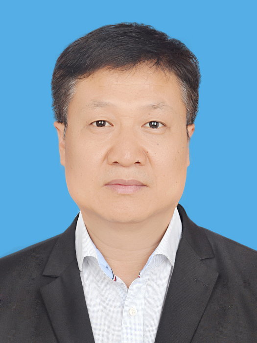 蘇亞文(中國(陝西)自由貿易試驗區楊凌示範區管委會辦公室黨組書記、主任) 蘇亞文(中國(陝西)自由貿易試驗區楊凌示範區管委會辦公室黨組書記、主任)