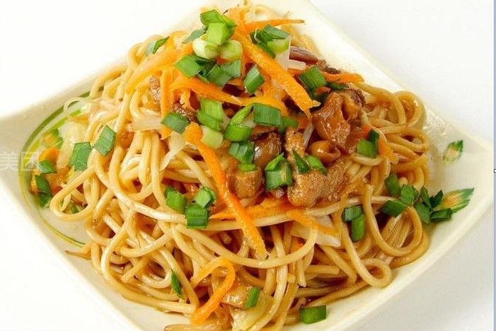 川味炒麵 川味炒麵