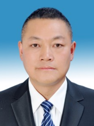 季波(雲南省文山壯族苗族自治州廣南縣司法局黨組書記、局長) 季波(雲南省文山壯族苗族自治州廣南縣司法局黨組書記、局長)