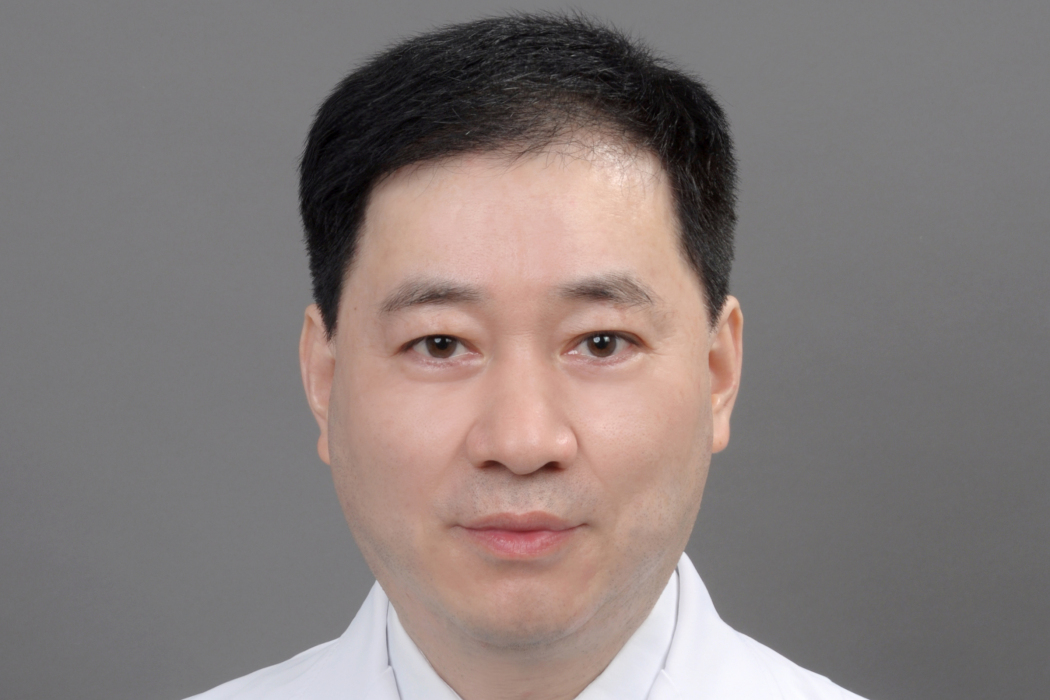 胡偉國(溫州醫科大學附屬第二醫院、育英兒童醫院兒童消化科醫生) 胡偉國(溫州醫科大學附屬第二醫院、育英兒童醫院兒童消化科醫生)