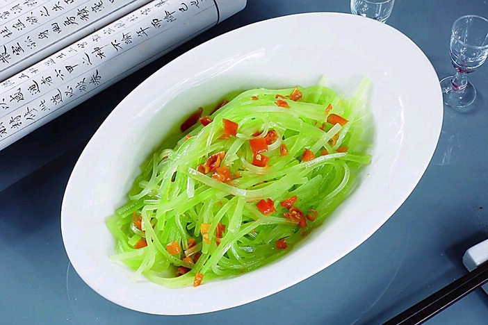 油淋萵筍 油淋萵筍