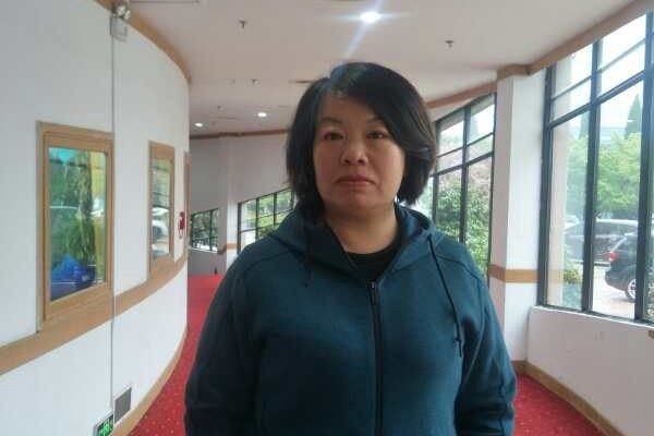 李巧(青島西海岸集團市政公司市政養護隊格線員) 李巧(青島西海岸集團市政公司市政養護隊格線員)