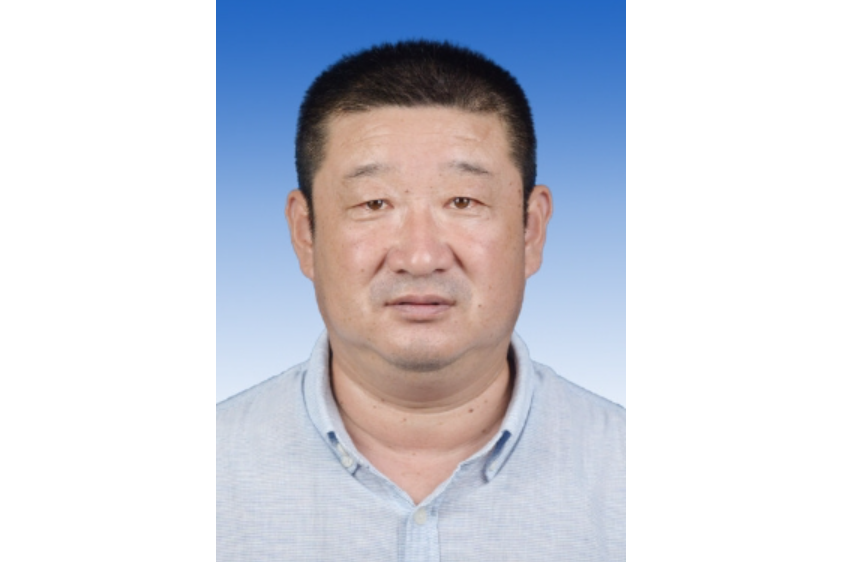 劉健(山東省煙臺市牟平區農業農村局黨組成員、區農村經濟經營管理服務中心主任) 劉健(山東省煙臺市牟平區農業農村局黨組成員、區農村經濟經營管理服務中心主任)