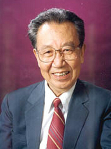 何裕(中國甘肅籍藝術家) 何裕(中國甘肅籍藝術家)