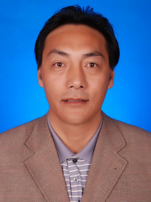 扎西頓珠(西藏自治區生態環境廳黨組成員、副廳長) 扎西頓珠(西藏自治區生態環境廳黨組成員、副廳長)