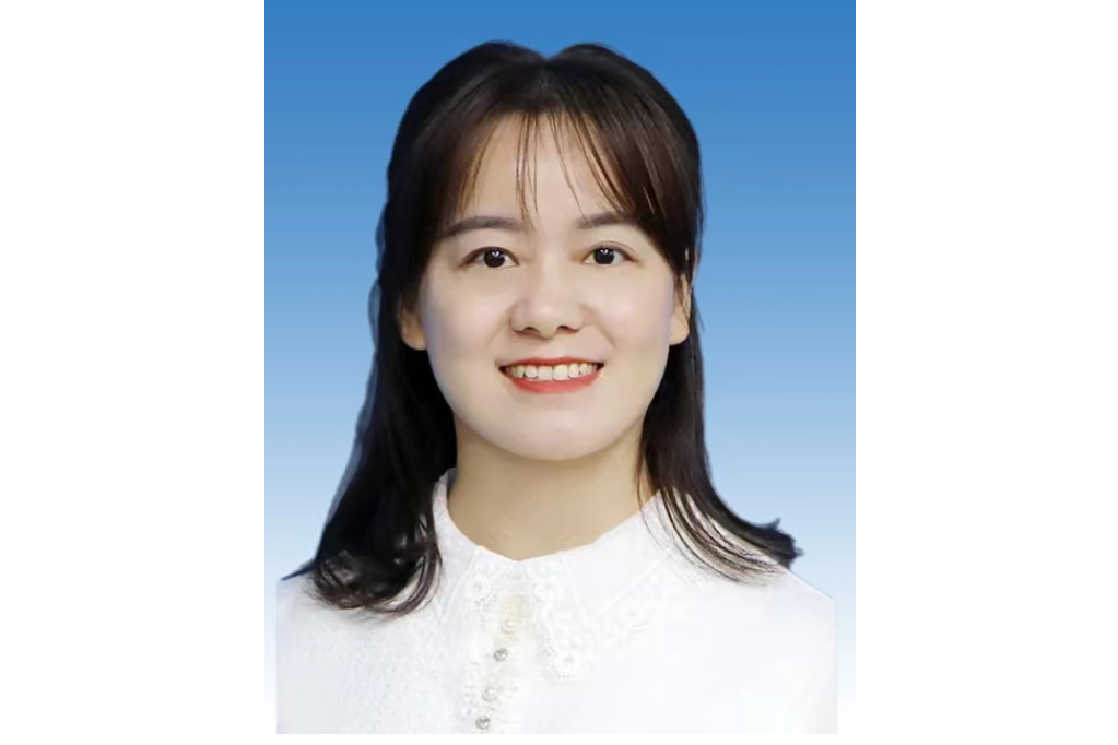 程燕(華小錦青年文化社副社長) 程燕(華小錦青年文化社副社長)
