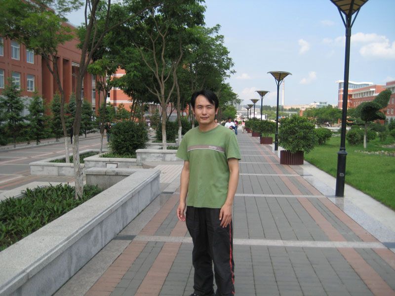 張岩磊(東北師範大學馬克思主義學院副教授) 張岩磊(東北師範大學馬克思主義學院副教授)