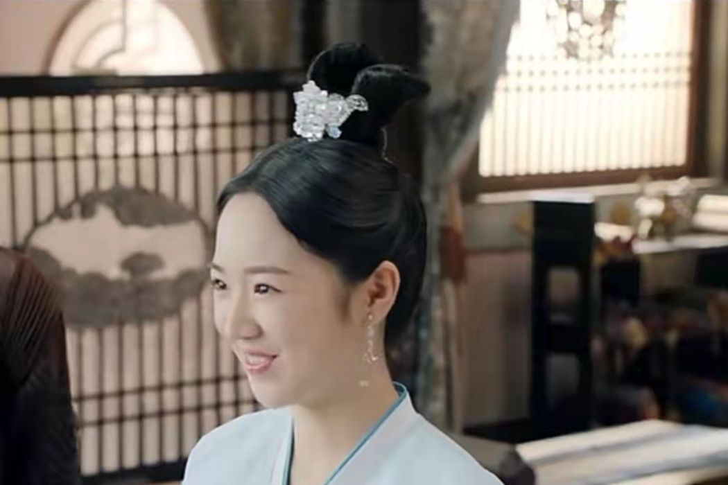 汀月(古裝勵志大劇《鳳唳九天》中的角色) 汀月(古裝勵志大劇《鳳唳九天》中的角色)