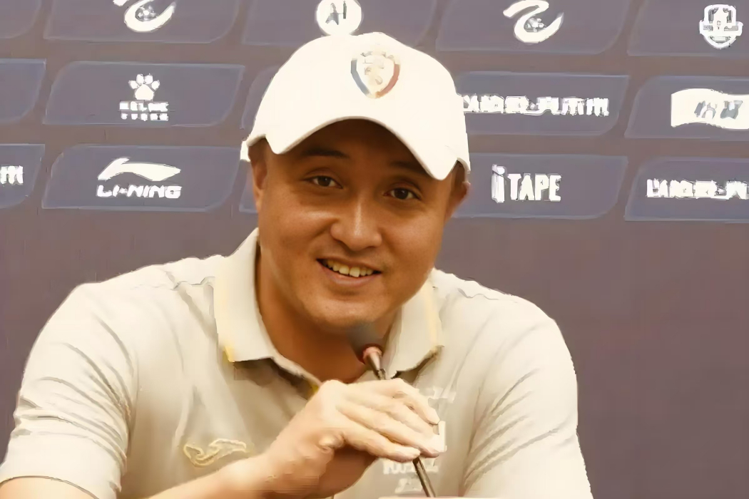 魯強(中國足球教練員,南通海門珂締緣俱樂部主教練) 魯強(中國足球教練員,南通海門珂締緣俱樂部主教練)