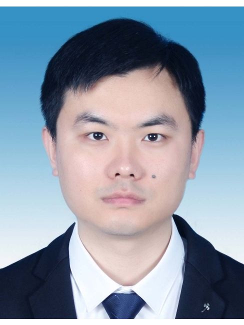 鄭健(山東省泰安市泰山區工業經濟發展服務中心主任) 鄭健(山東省泰安市泰山區工業經濟發展服務中心主任)