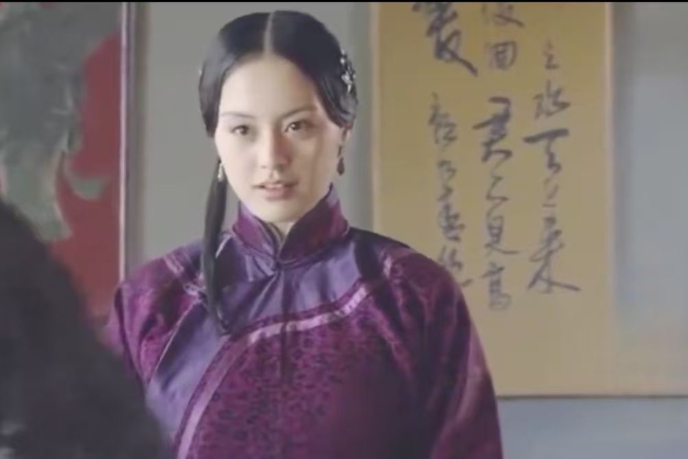 香玉(年代劇《黃河古鎮》中的角色) 香玉(年代劇《黃河古鎮》中的角色)