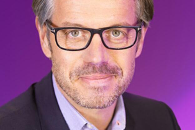 Simon Eaves Simon Eaves