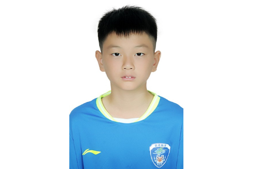 李博文(2005年生中國足球運動員) 李博文(2005年生中國足球運動員)