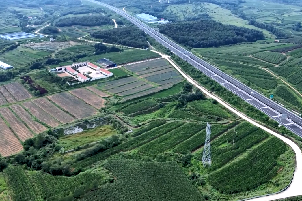 簸箕掌村(山東省乳山市下初鎮下轄村) 簸箕掌村(山東省乳山市下初鎮下轄村)