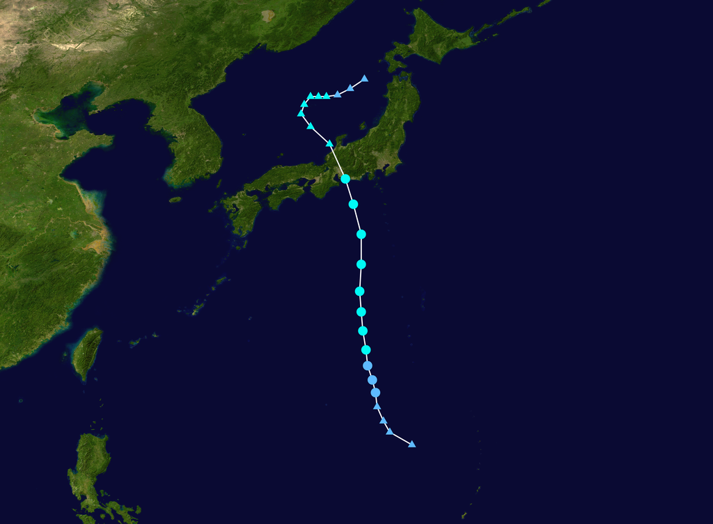 2015年第18號颱風“艾濤”路徑圖