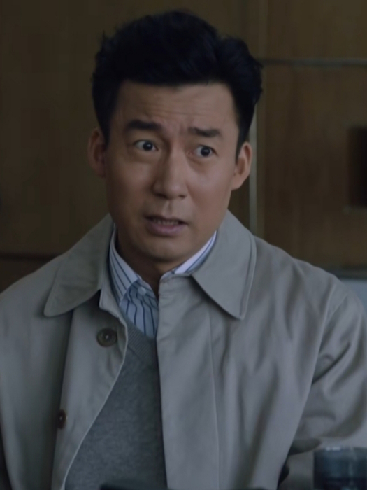 王東亮(電視劇《一路朝陽》中的男配角) 王東亮(電視劇《一路朝陽》中的男配角)