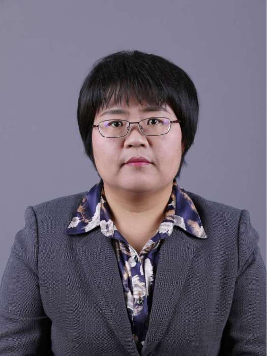 何偉(北京外國語大學教授,許國璋語言高等研究院院長助理) 何偉(北京外國語大學教授,許國璋語言高等研究院院長助理)