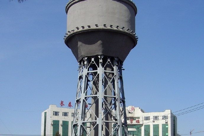 西廣場 西廣場