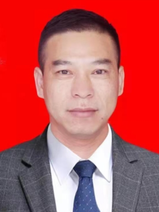 鄧鵬(江西省撫州市東鄉區農業農村局黨組成員,二級主任科員) 鄧鵬(江西省撫州市東鄉區農業農村局黨組成員,二級主任科員)