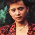 周峰(深圳歌手) 周峰(深圳歌手)