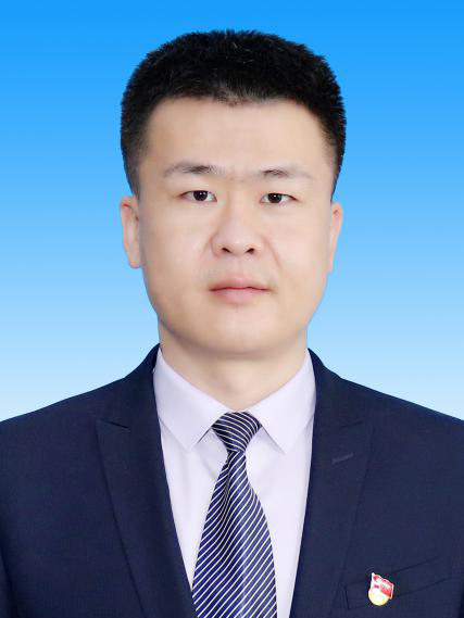 米濤(新疆維吾爾自治區烏魯木齊市米東區長山子鎮黨委副書記、鎮長) 米濤(新疆維吾爾自治區烏魯木齊市米東區長山子鎮黨委副書記、鎮長)