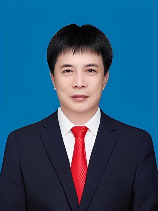 陳峰(河北省秦皇島市盧龍縣政府黨組成員、副縣長) 陳峰(河北省秦皇島市盧龍縣政府黨組成員、副縣長)