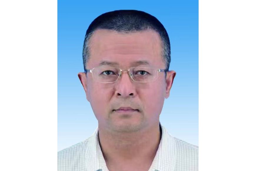 李大鵬(山東省煙臺市芝罘區統計局黨組成員、副局長) 李大鵬(山東省煙臺市芝罘區統計局黨組成員、副局長)