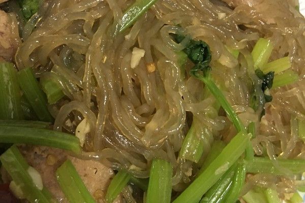 芹菜粉兒 芹菜粉兒