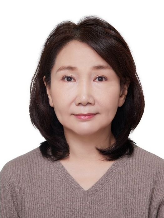 李秀賢(韓國橋牌運動員) 李秀賢(韓國橋牌運動員)