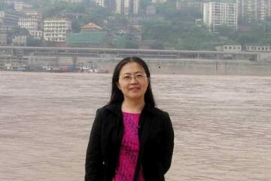 何瑛(歷史教育及巫文化研究學者) 何瑛(歷史教育及巫文化研究學者)