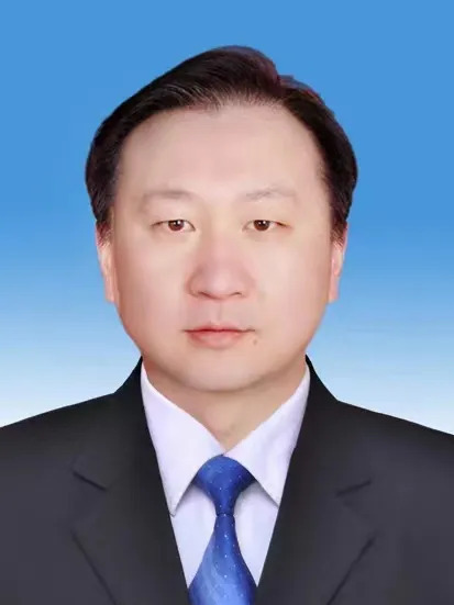 江陽(第十四屆全國政協委員,貴州省政協教科衛體委員會副主任,農工黨貴州省委員會副主任委員) 江陽(第十四屆全國政協委員,貴州省政協教科衛體委員會副主任,農工黨貴州省委員會副主任委員)