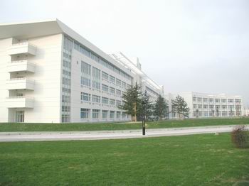 上海第二工業大學實訓大樓
